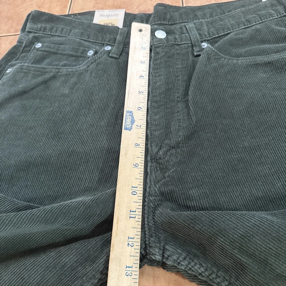 Levis 565 Pants Mens 34 x 30 Green Loose Straight Corduroy Baggy‎ Jeans NEW